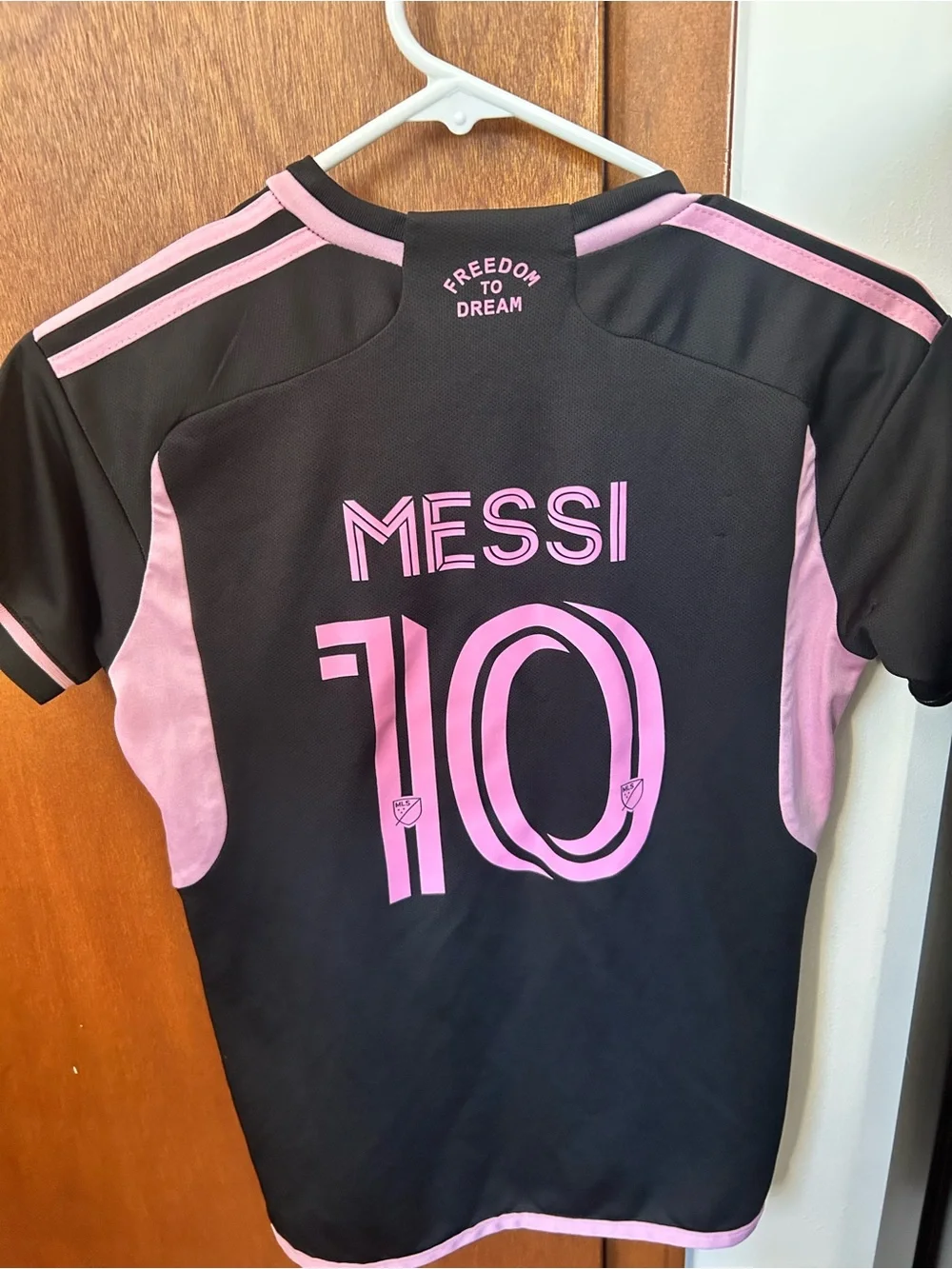 Nike Black and Pink Kids Short Sleeve Soccer Tee